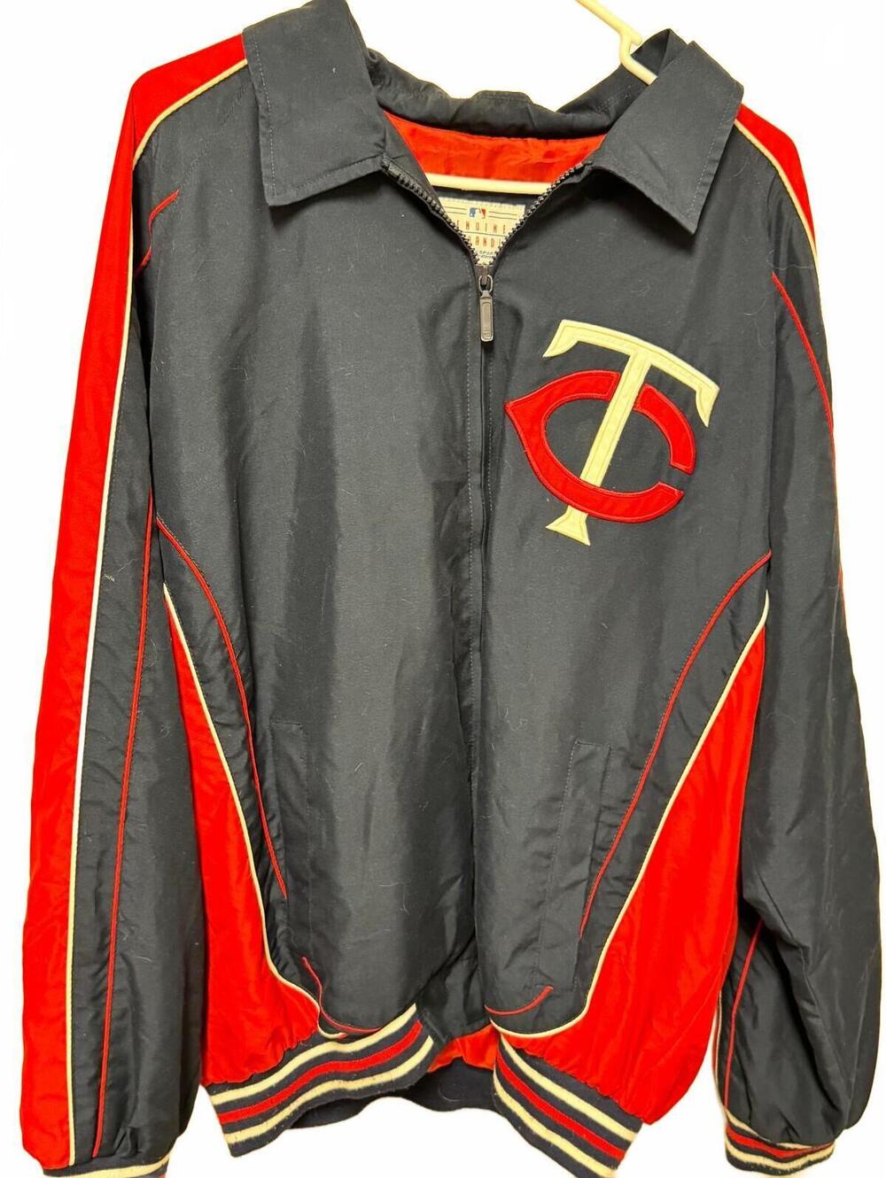 G-III Sports by Carl Banks Minnesota Twins Full-Zip Windbreaker Jacket